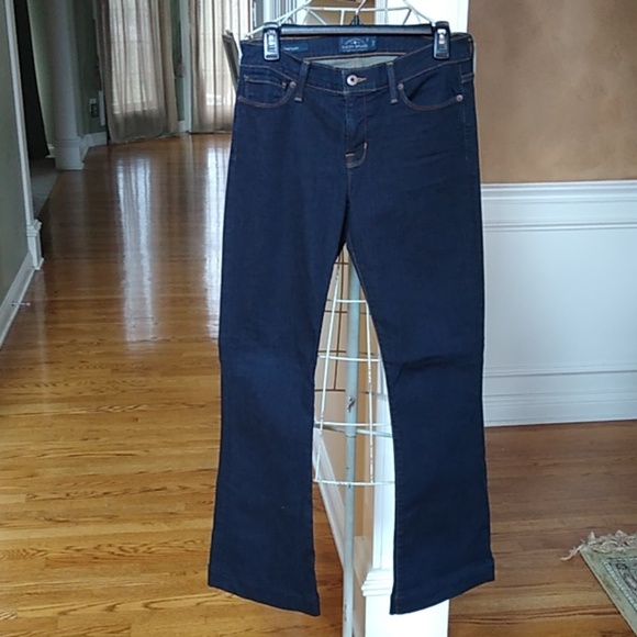 Lucky Brand Jeans - Picture 1 of 8
